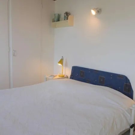 Maison 3 Pieces Pour 5 Personnes A 1,5 Km De La Avec Piscine, Tennis Et Parking Prive - Fr-1-224a-58