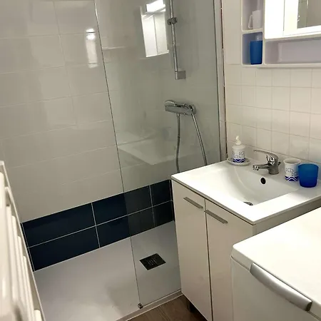 Maison 3 Pieces Pour 5 Personnes A 1,5 Km De La Avec Piscine, Tennis Et Parking Prive - Fr-1-224a-58